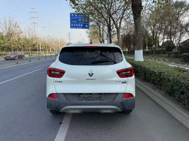 济宁17年雷诺科雷嘉8