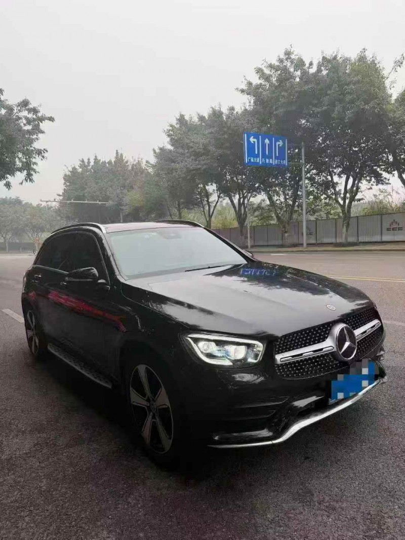 重庆20年奔驰GLC2