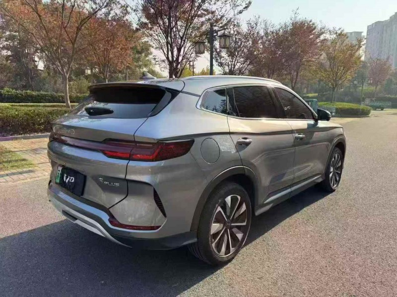 无锡25年比亚迪宋8