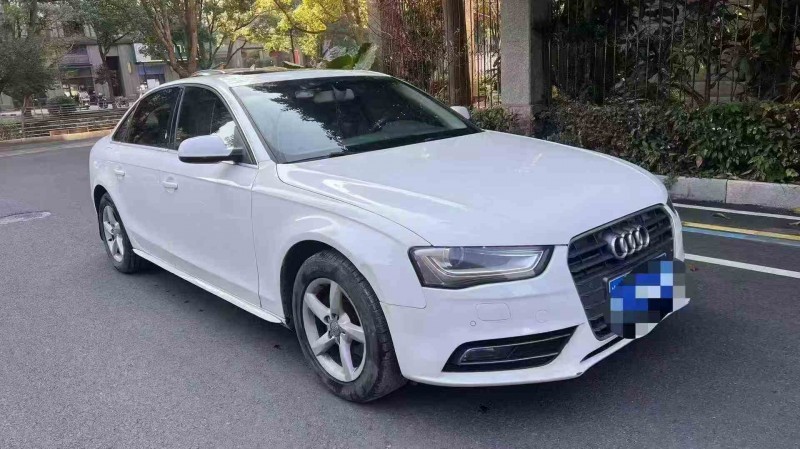 嘉兴14年奥迪A4L2