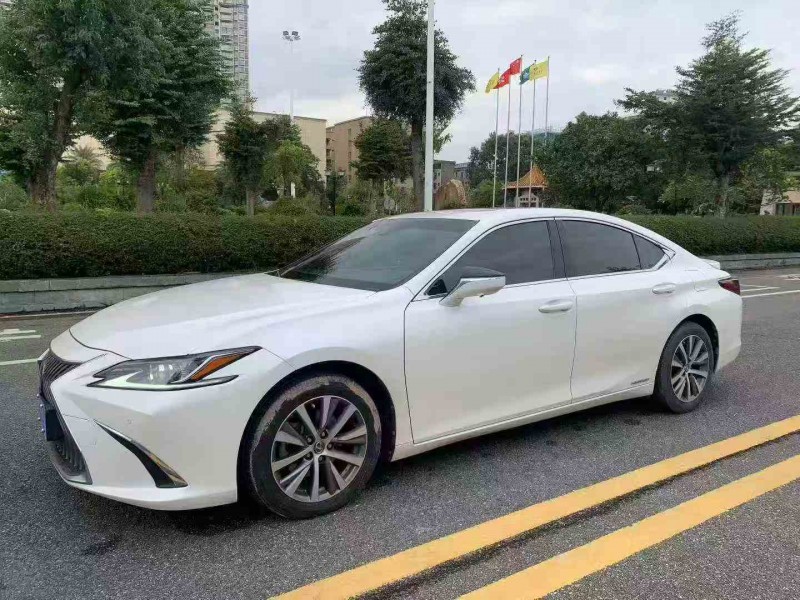 深圳19年雷克萨斯ES3