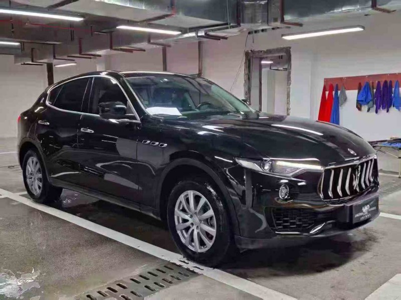 贵阳20年玛莎拉蒂Levante3