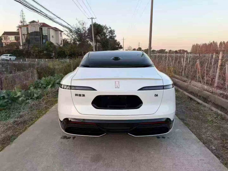 温州25年阿维塔069