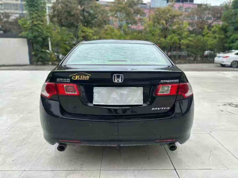 汕头11年本田思铂睿9