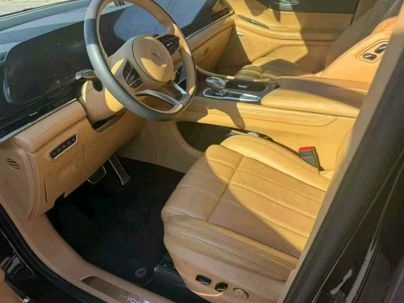 烟台23年岚图汽车梦想家4