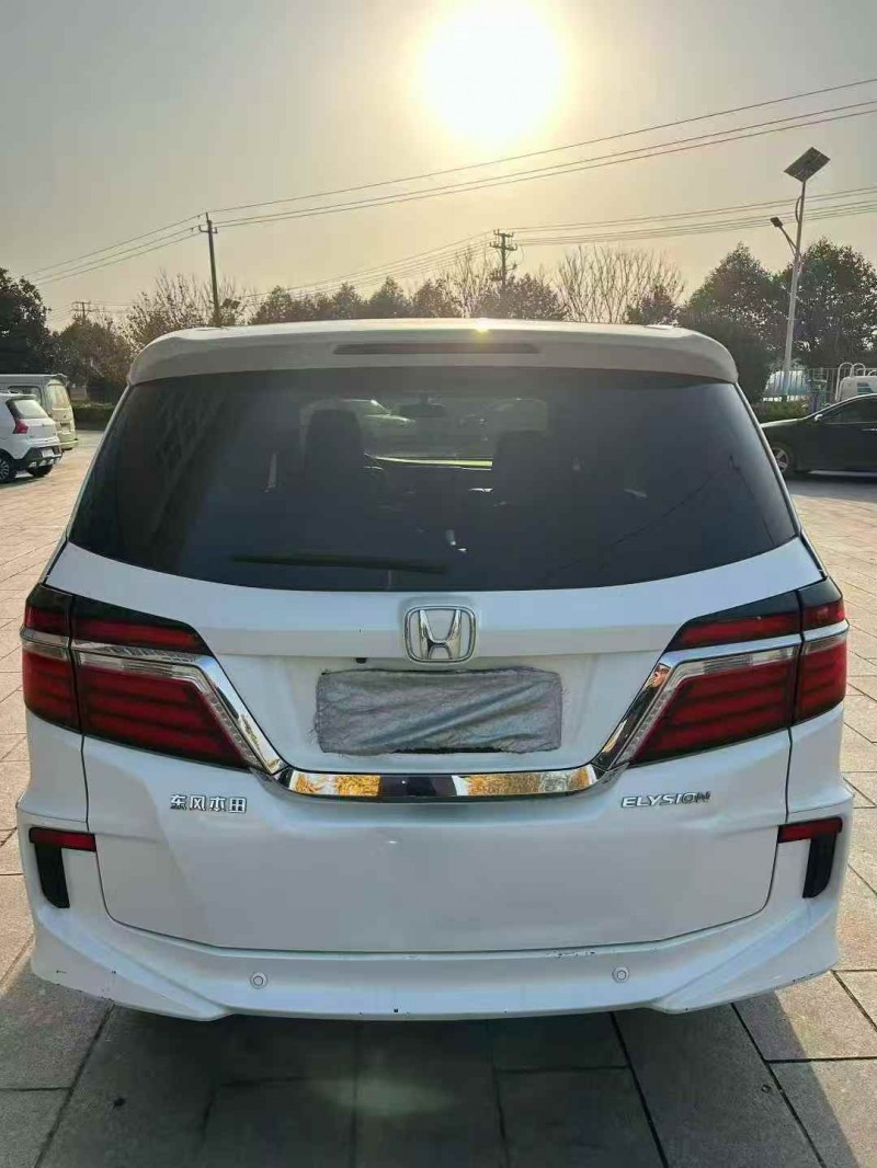 珠海19年本田艾力绅9