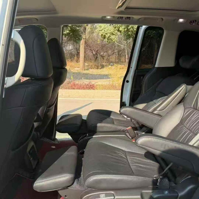 济宁22年本田奥德赛6