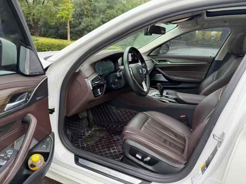 苏州20年宝马5系6