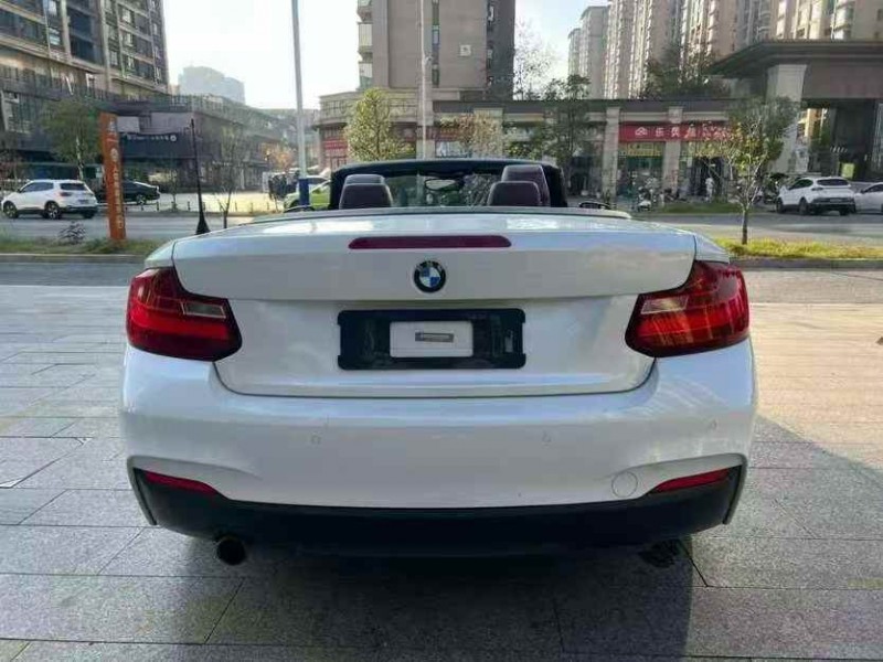 吉安17年宝马2系9