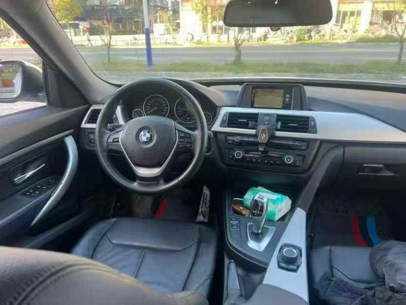 吉安15年宝马3系6