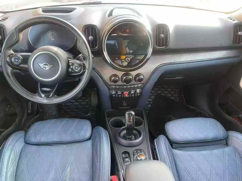 洛阳20年MINICOUNTRYMAN6