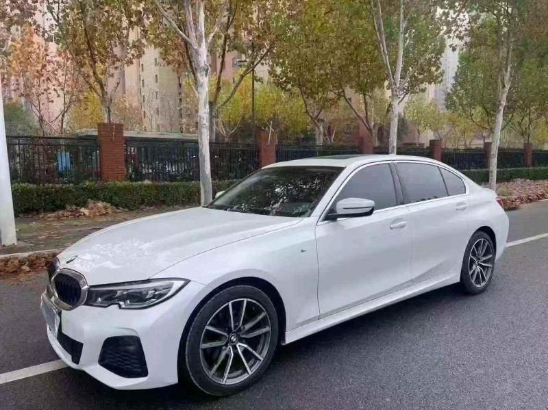 南阳21年宝马3系3