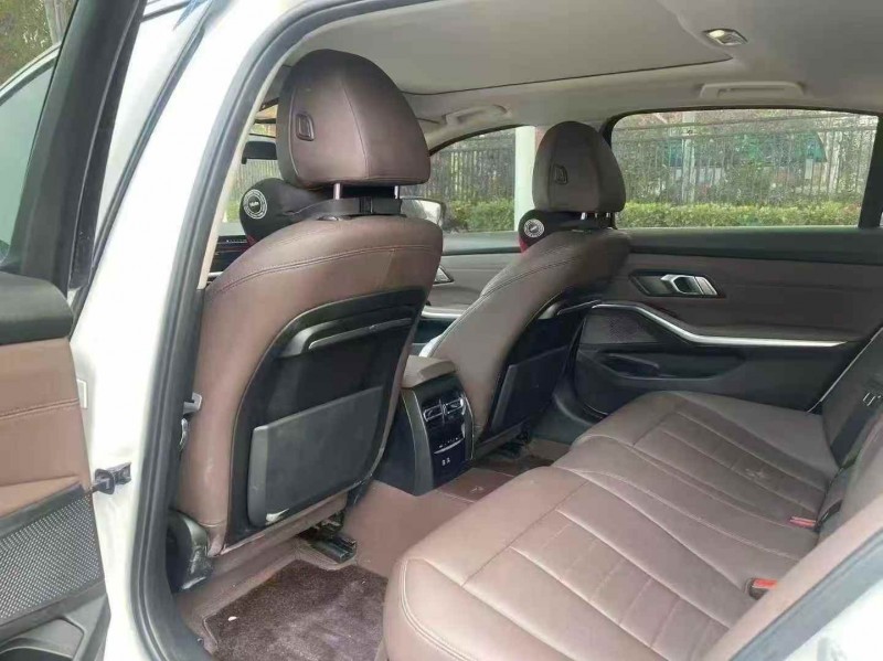 南阳21年宝马3系6