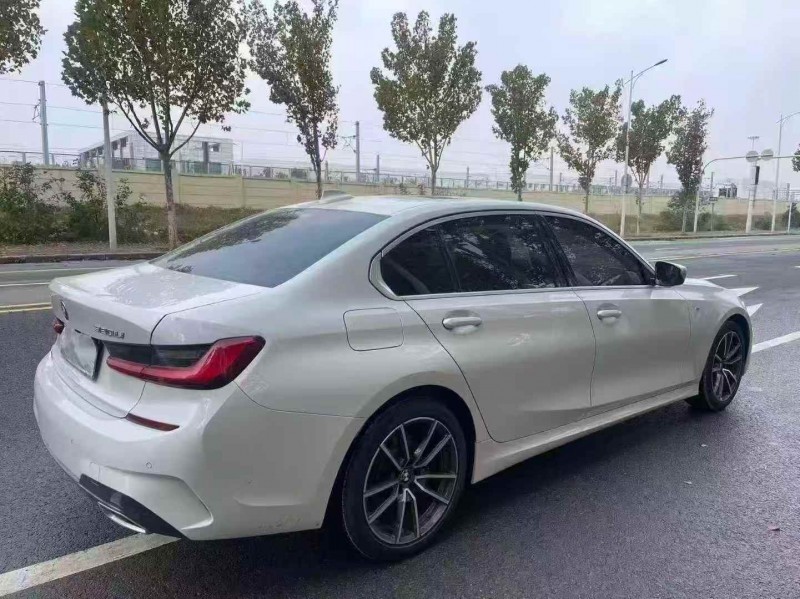 南阳21年宝马3系7