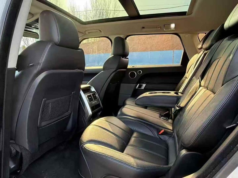 淄博18年路虎揽胜运动6