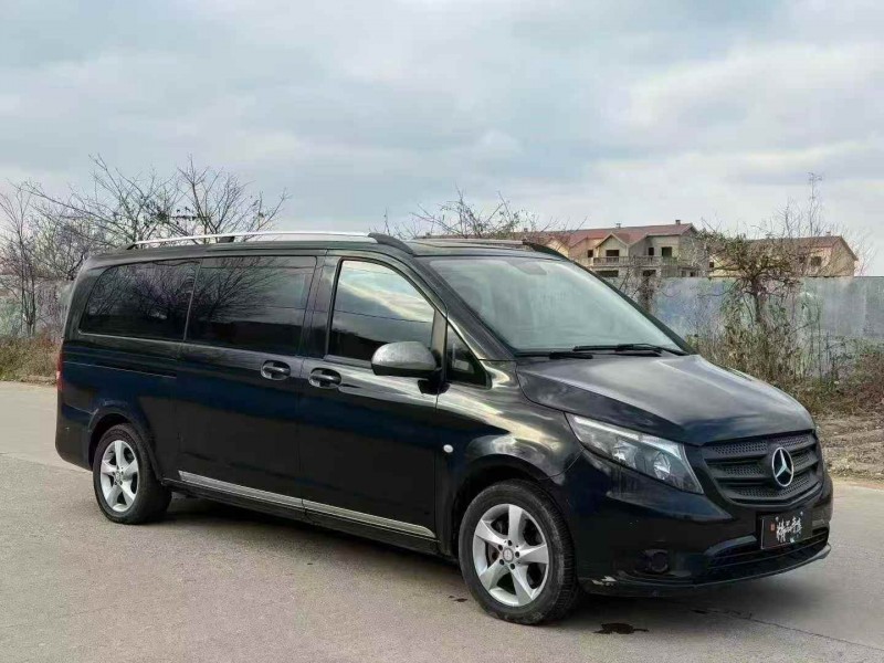 东营18年奔驰威霆3