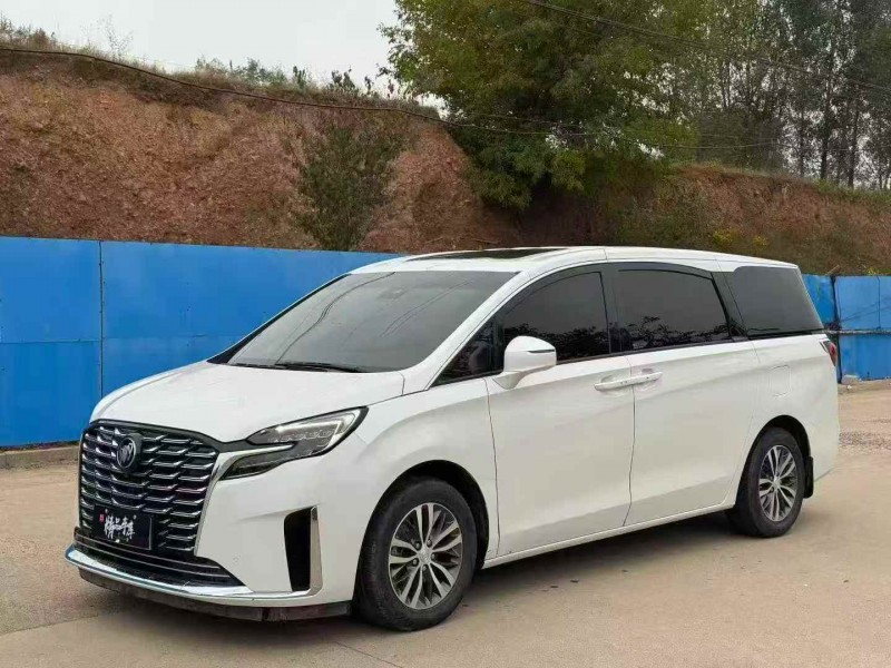 东营21年别克GL82