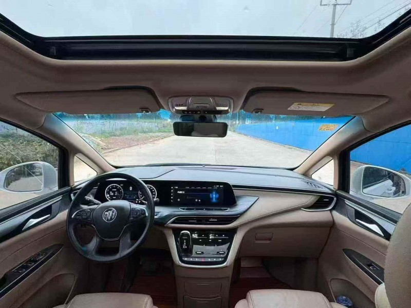 东营21年别克GL86