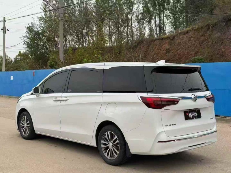 东营21年别克GL88