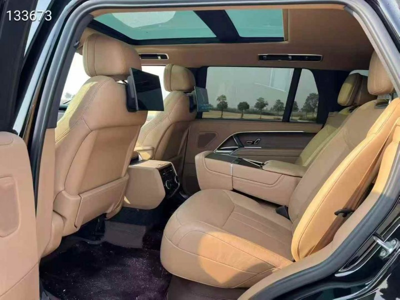 徐州25年路虎揽胜行政6