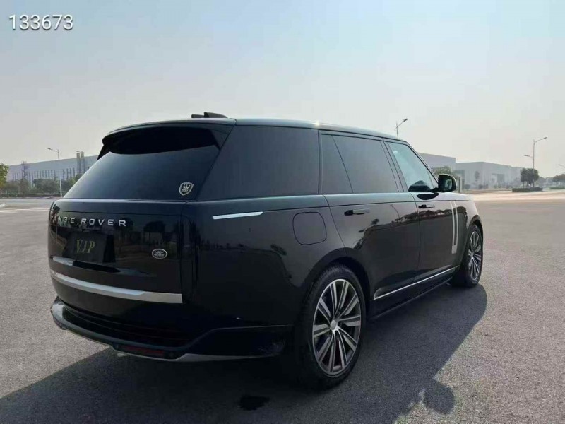 徐州25年路虎揽胜行政8