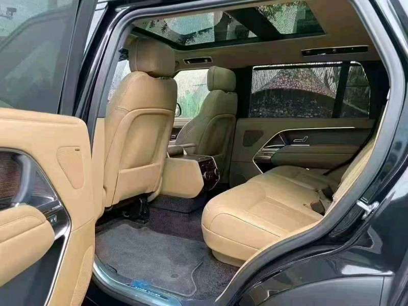 深圳25年路虎揽胜行政5