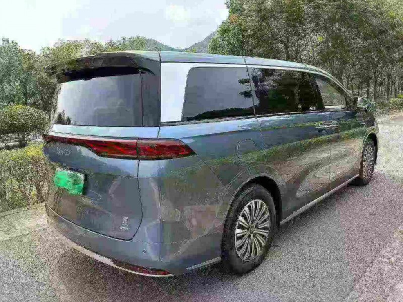 温州25年比亚迪夏8