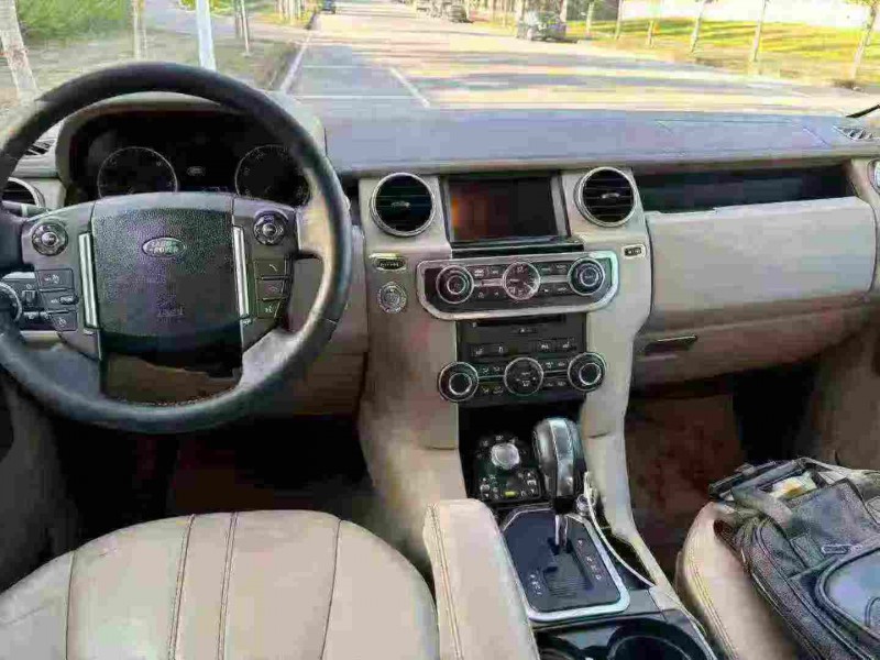 重庆12年路虎发现4