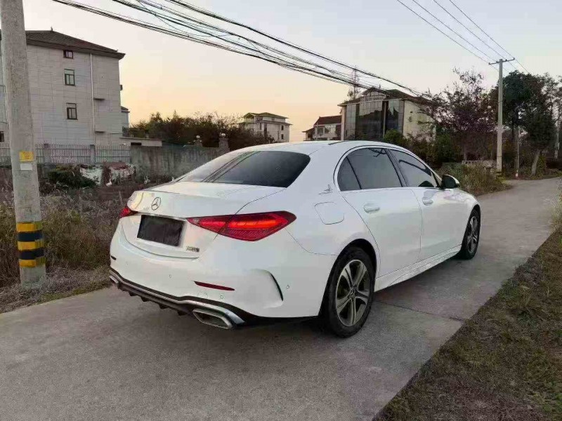 嘉兴22年奔驰C8