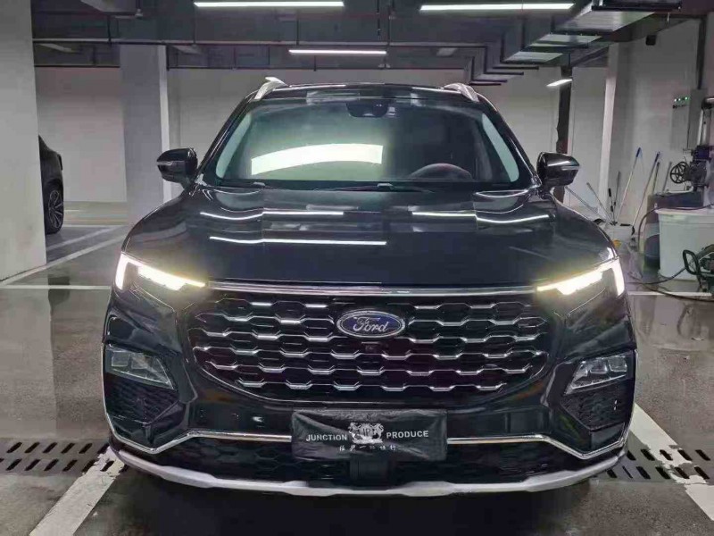 黔西南22年福特领裕1