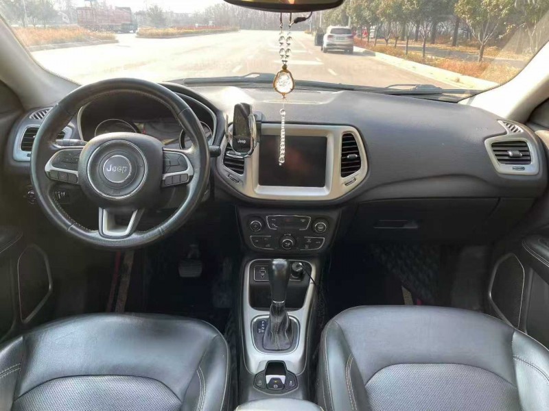 枣庄19年Jeep指南者4