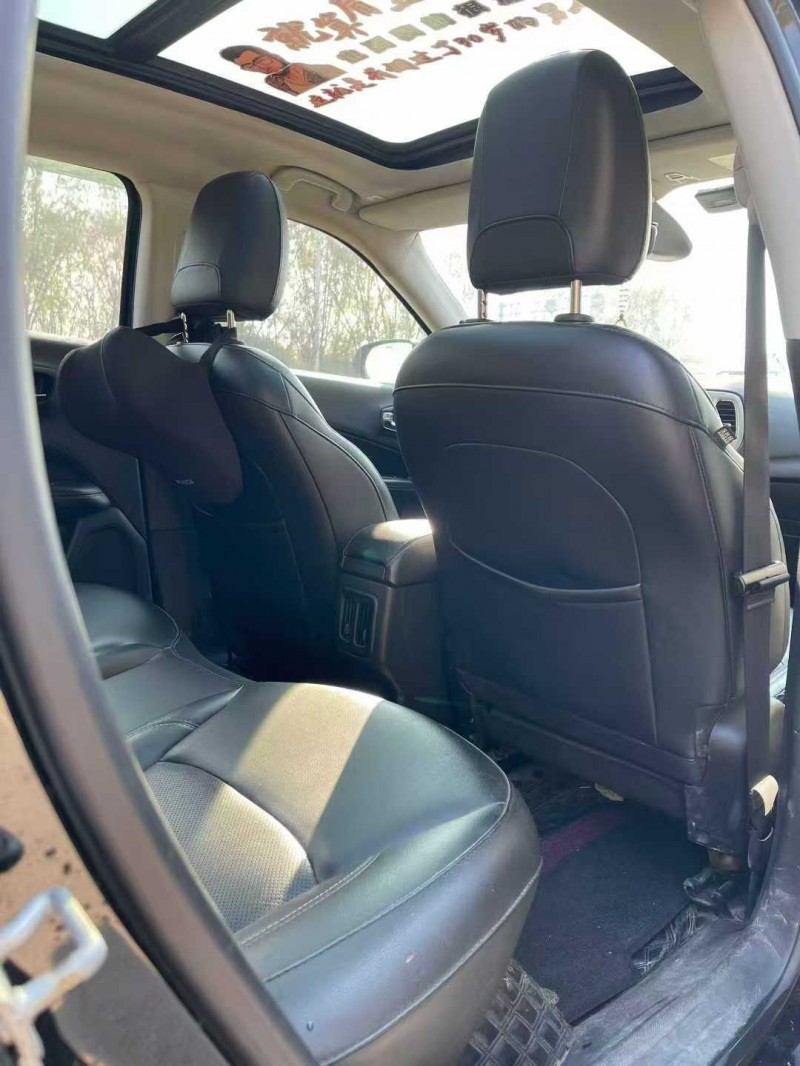 枣庄19年Jeep指南者5