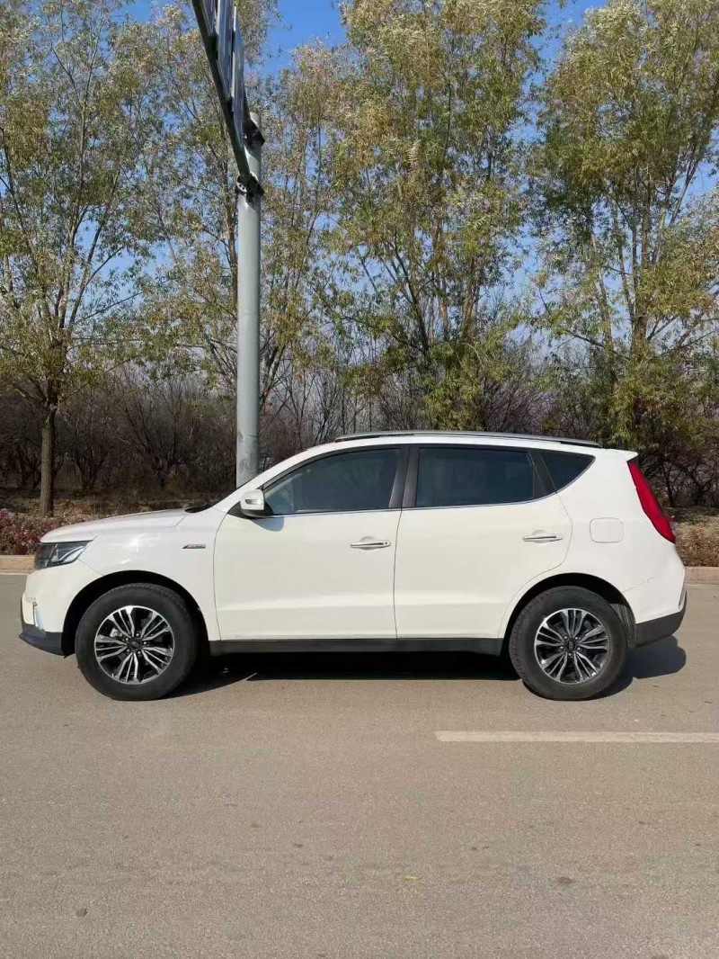 枣庄17年吉利远景9