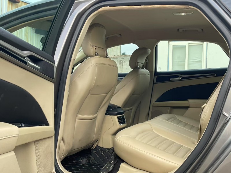 济宁14年福特蒙迪欧5