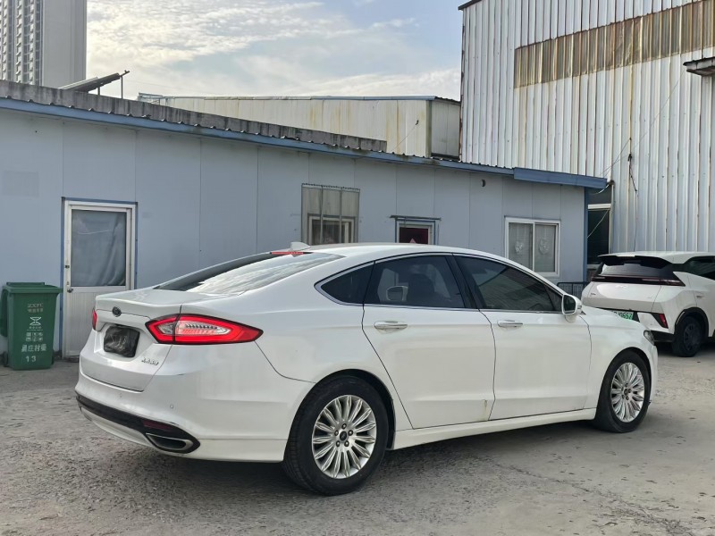 济宁14年福特蒙迪欧7