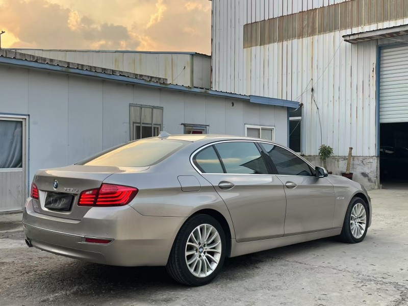 济宁14年宝马5系7