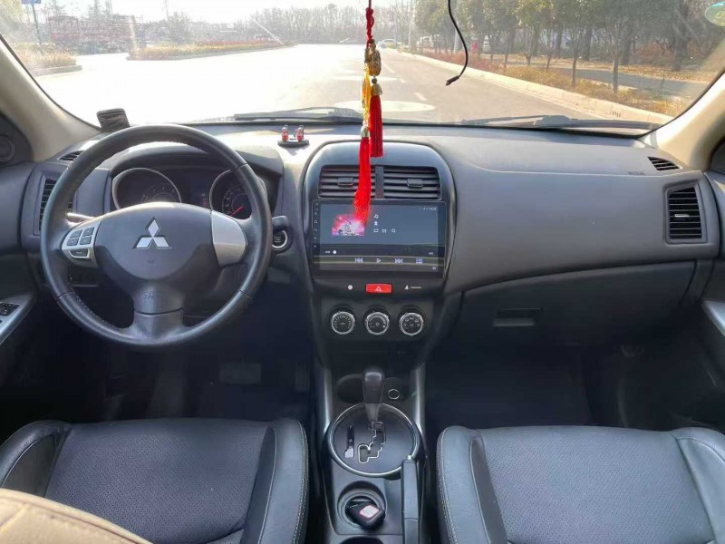 淄博17年三菱劲炫5