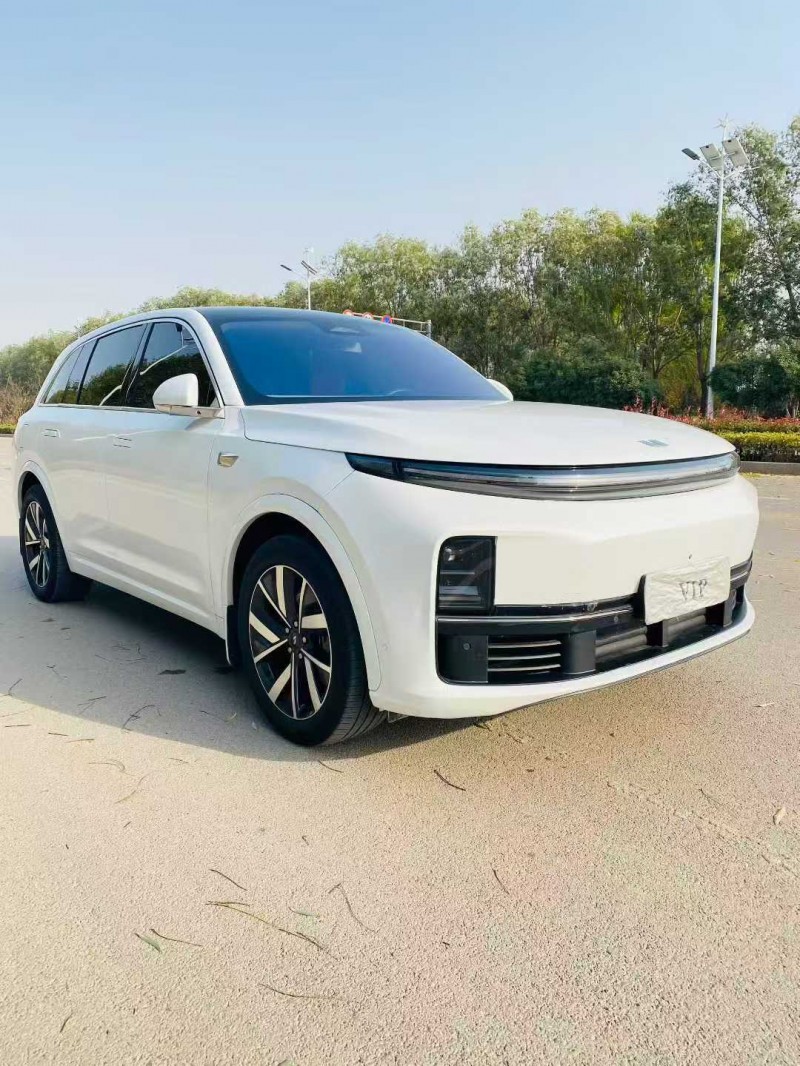 东营23年理想L72