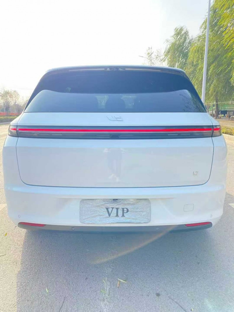 东营23年理想L79