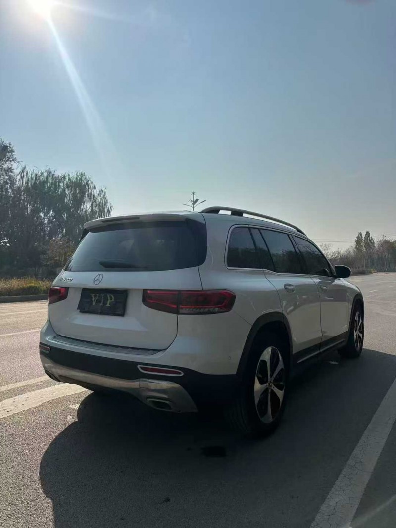 枣庄21年奔驰GLB9