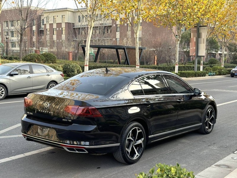 芜湖23年大众迈腾4