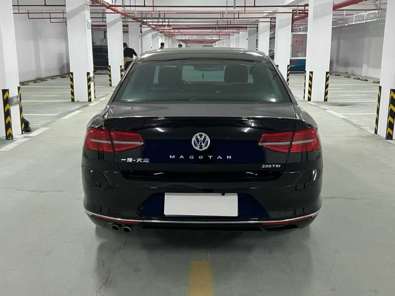 宿迁17年大众迈腾9