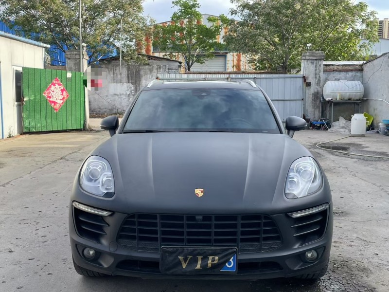 济宁18年保时捷Macan1