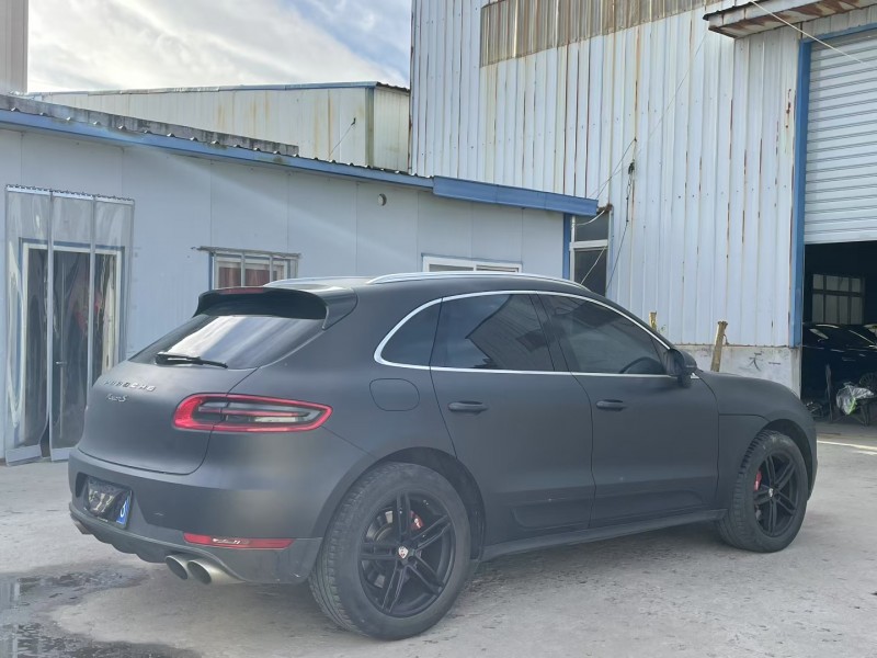 济宁18年保时捷Macan7