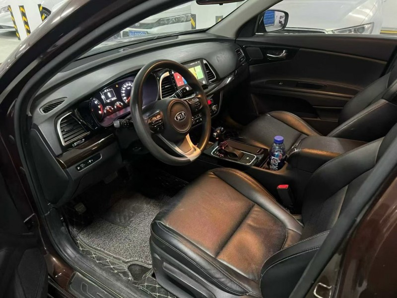 宿迁16年起亚K44