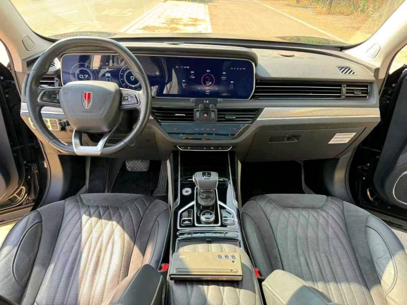 枣庄23年红旗HS56