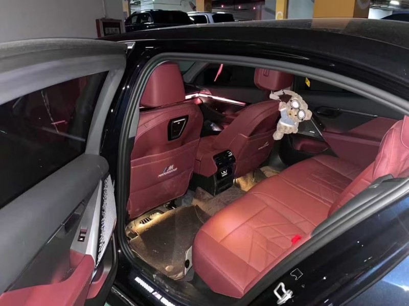 广州25年宝马5系4