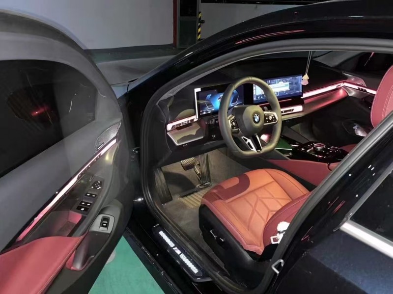 广州25年宝马5系5