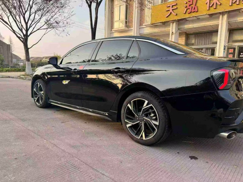 徐州24年领克037