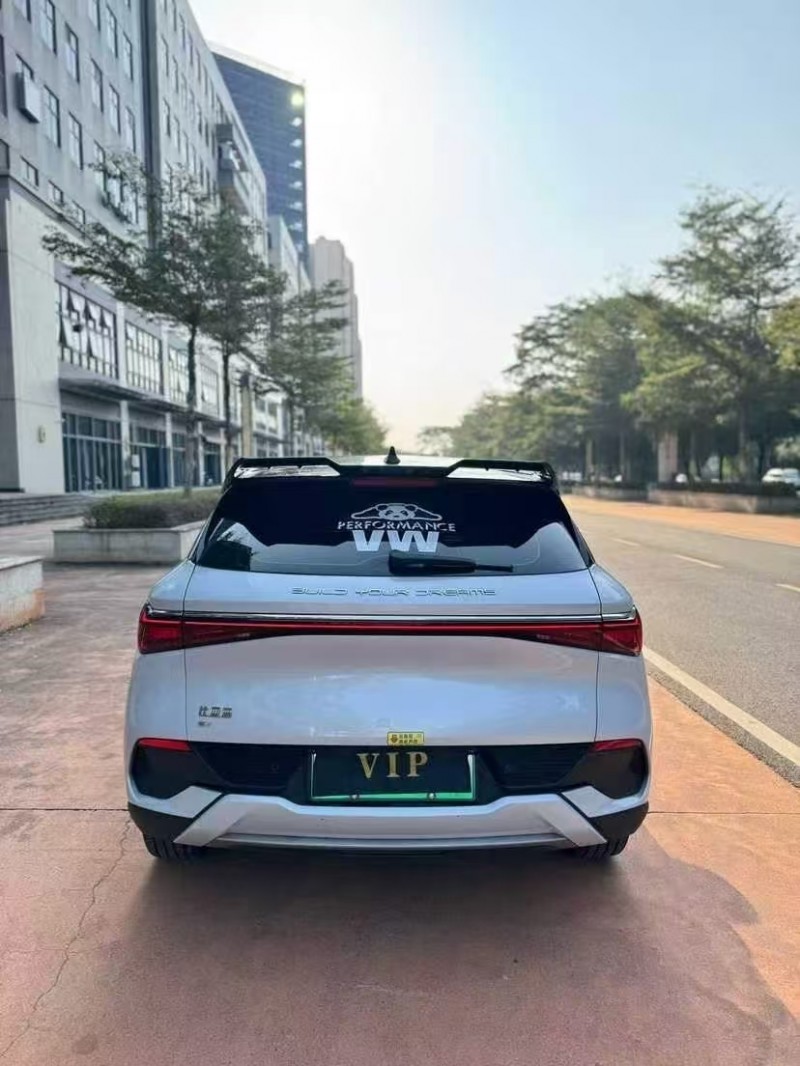 深圳23年比亚迪元新能源9